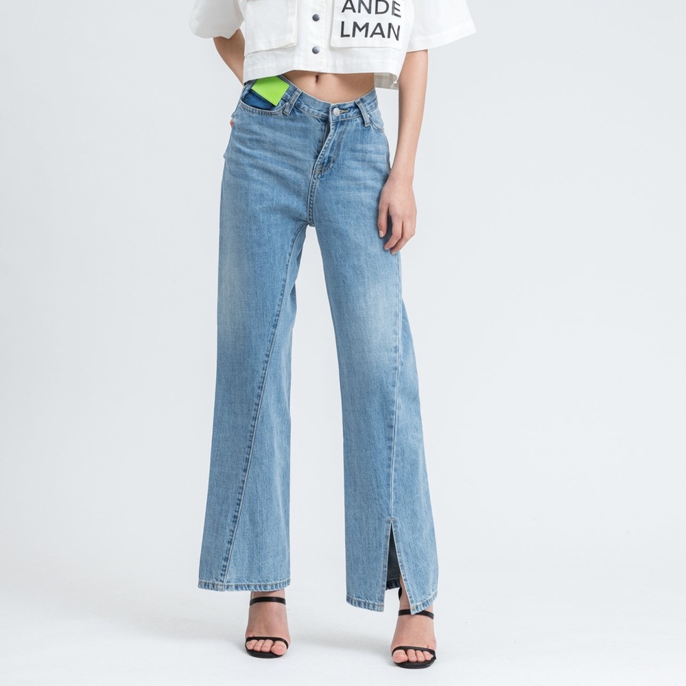 NWT ann andelman asymmetric blue lizard patch denim jeans in size 25